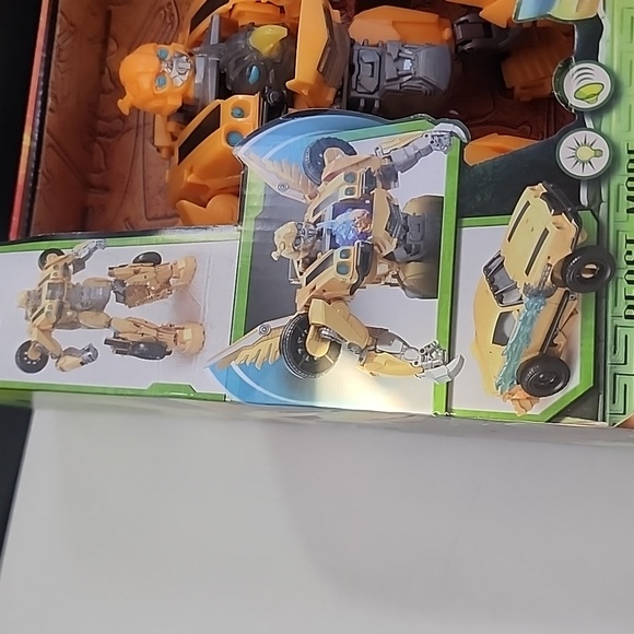 Transformers Toys Rise of The Beasts Movie, Beast-Mode Bumblebee Converting Toy - Picture 11 of 11